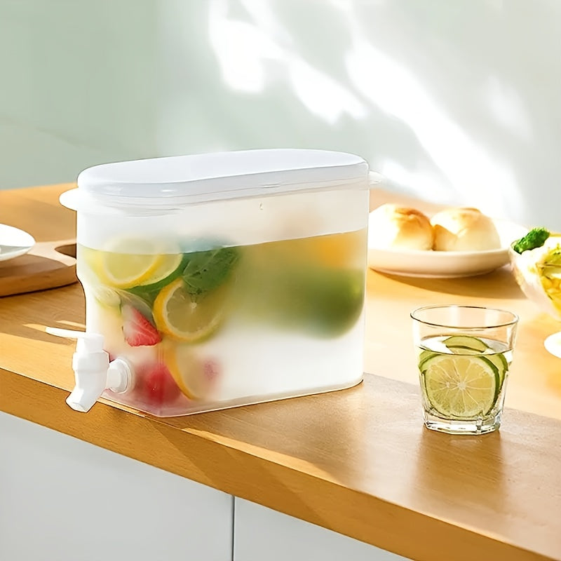 Large Capacity Fridge Cold Kettle with Faucet | Plastic Beverage Dispenser with Tap for Iced Juice, Fruit Tea & Lemonade | Leak-Proof Drink Container for Fridge & Party