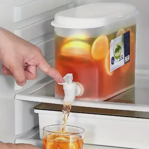 Large Capacity Fridge Cold Kettle with Faucet | Plastic Beverage Dispenser with Tap for Iced Juice, Fruit Tea & Lemonade | Leak-Proof Drink Container for Fridge & Party